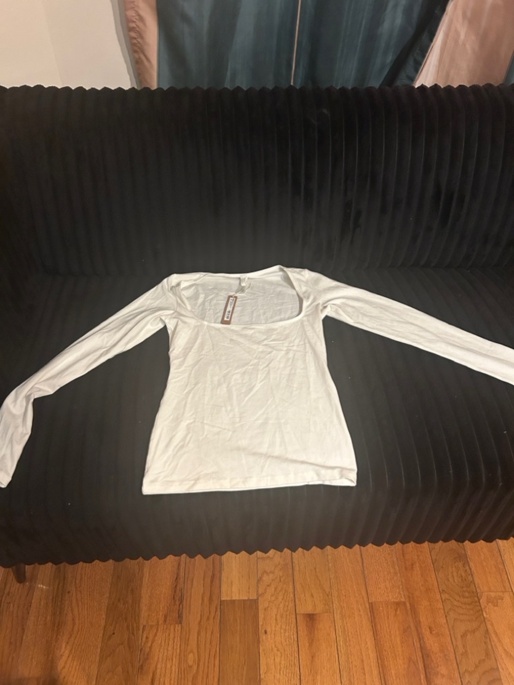 Skims Cotton Jersey Scoop Neck Long Sleeve Top •NWT•Never Worn• Marble (Cream)•S